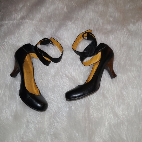 Jeffrey Campbell Shoes - Jeffery Campbell (EDSON2) S. 6.5 Blk Leather Heels